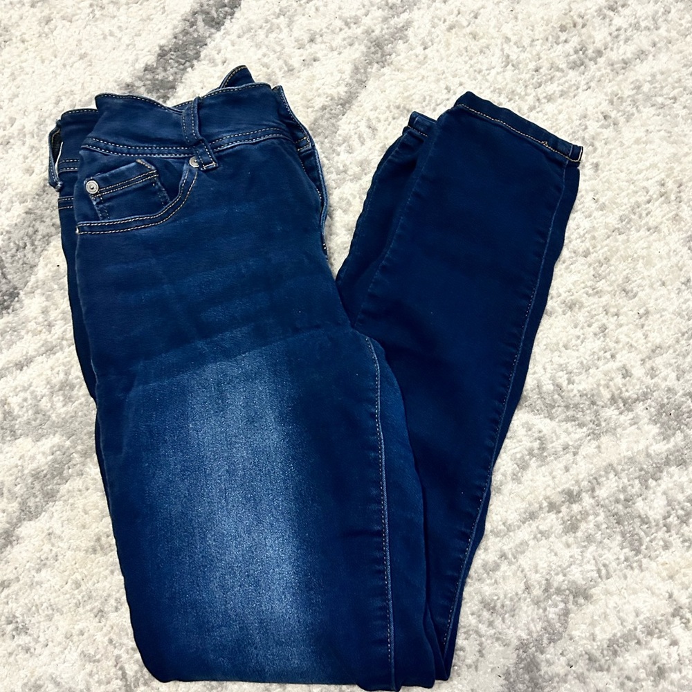 Wallflower jeans !! 2 for $10